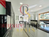 Sale - Villa - Benhavis - El Paraiso Alto