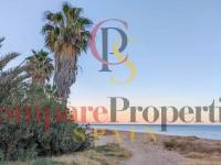 Venta - Villa - Dénia