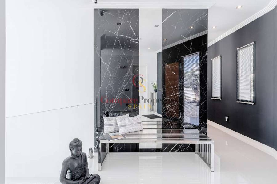 Sale - Villa - Calpe