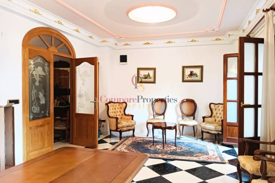 Sale - Villa - Oliva