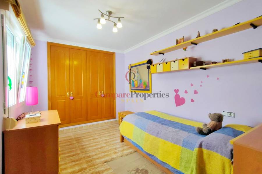 Sale - Townhouses - Dénia - Centro ciudad