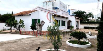 Villa - Sale - Dénia - Costa Blanca