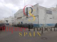 Sale - Apartment - Oliva - 
