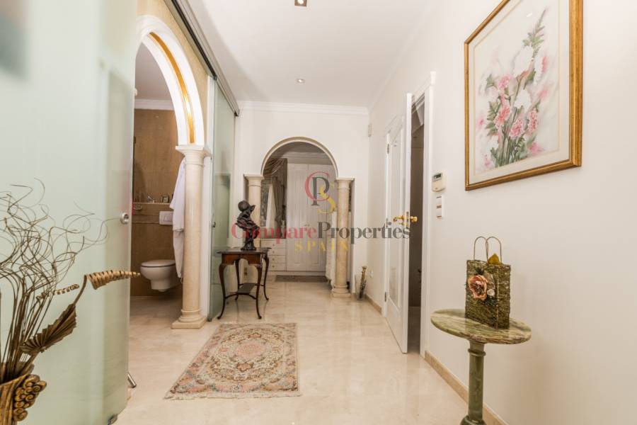 Venta - Villa - Dénia