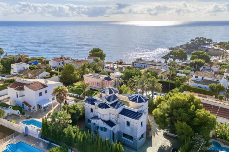 Sale - Villa - Calpe