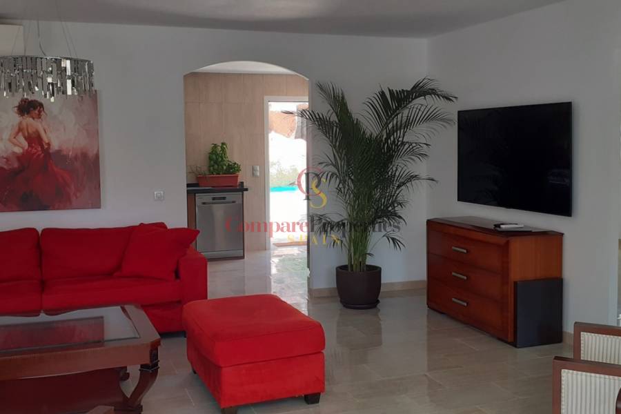 Venta - Villa - Albir