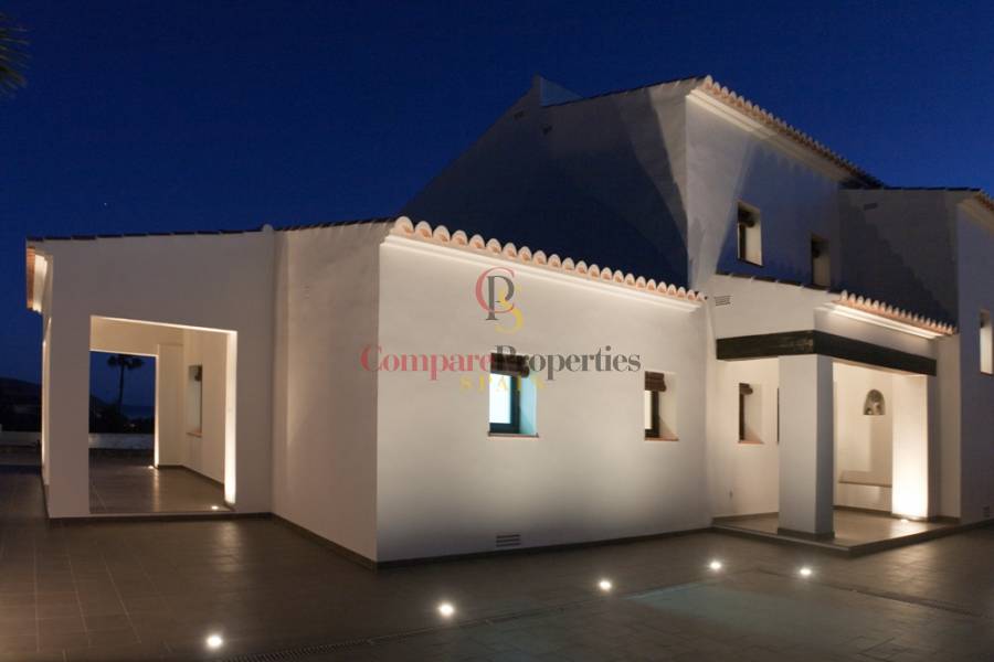 Sale - Villa - Moraira