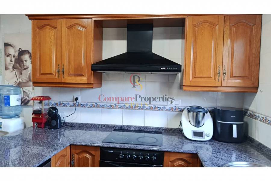 Sale - Apartment - Oliva - 