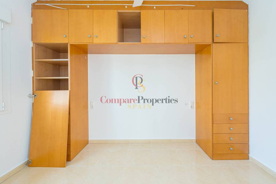 Sale - Villa - Orba Valley - Centro pueblo