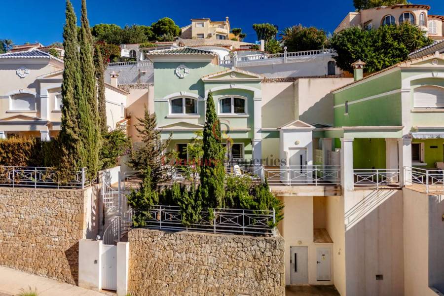 Sale - Townhouses - Calpe