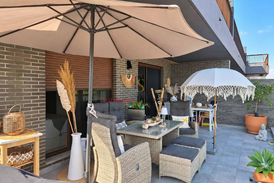 Sale - Apartment - Dénia - 