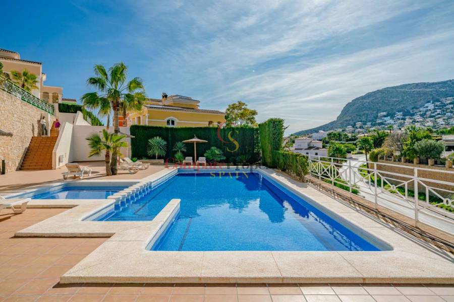 Sale - Townhouses - Calpe