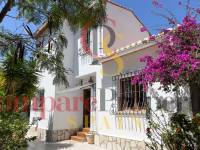 Sale - Villa - Dénia - Montgo