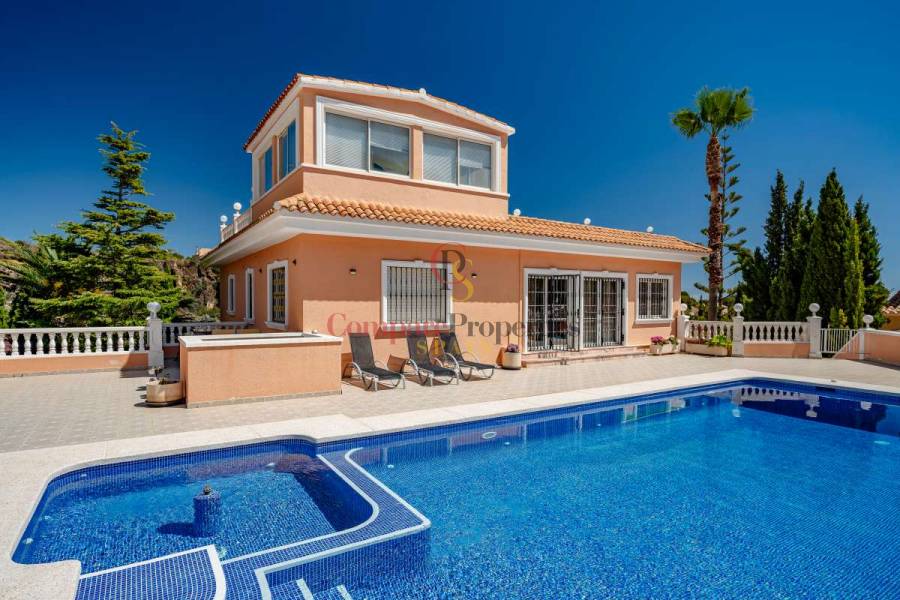 Sale - Villa - Calpe