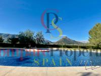 Sale - Villa - Jalon Valley - Valley / Urbanización