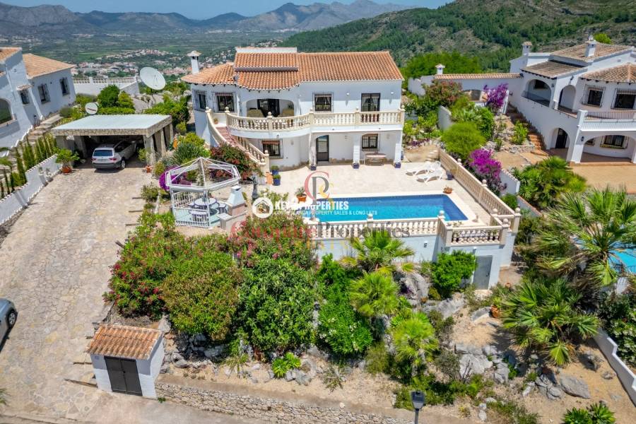 Sale - Villa - Orba