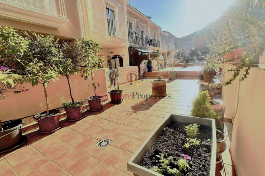 Sale - Bungalow - Orba Valley - Casco urbano