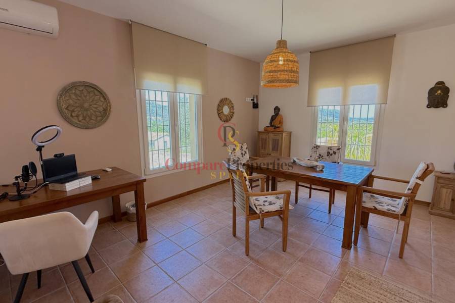 Sale - Villa - Orba Valley - 