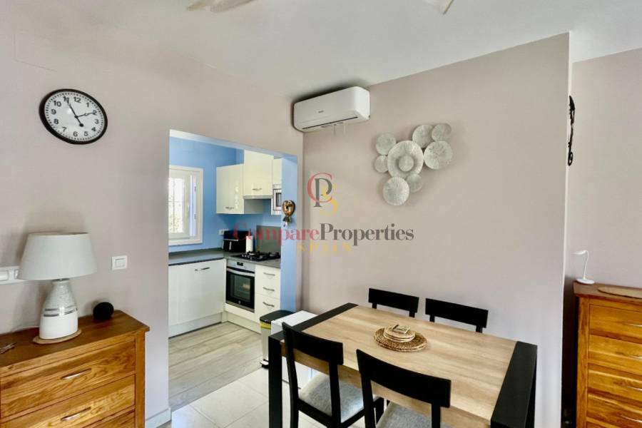 Sale - Villa - Jalon Valley - Valley / Urbanización