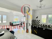 Sale - Villa - Jalon Valley - Valley / Urbanización