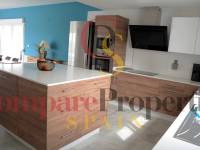 Venta - Villa - Macisvenda