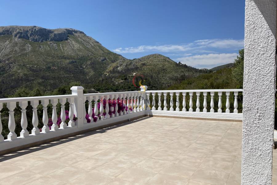 Venta - Villa - Adsubia