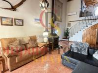 Venta - Townhouses - Pego