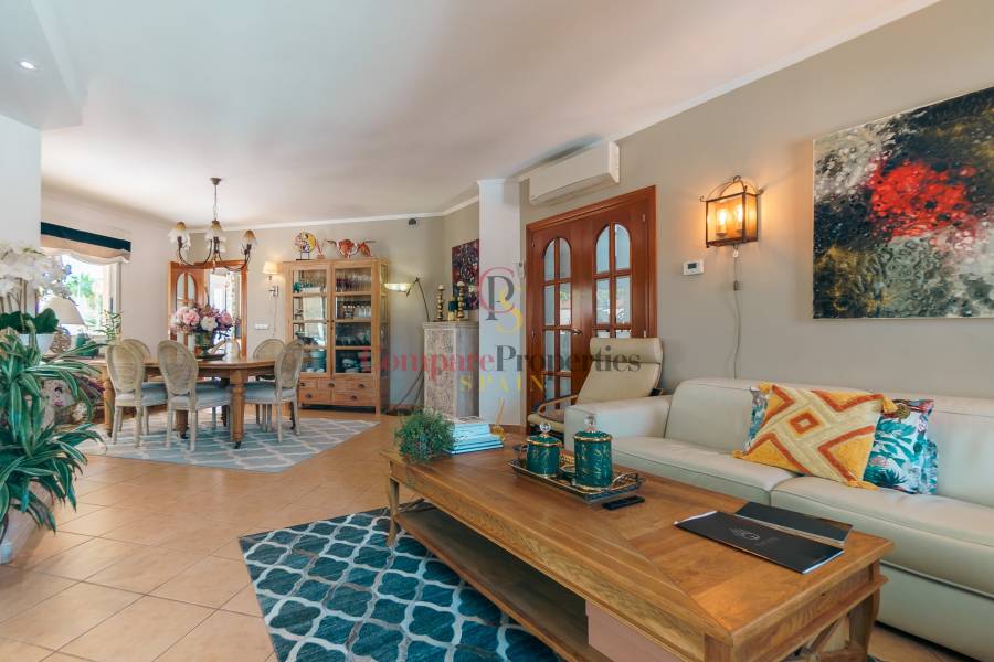 Sale - Villa - Alfaz Del Pi - Alfas del Pí