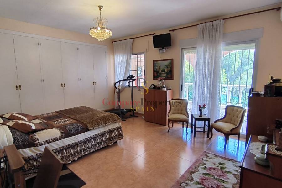 Sale - Villa - La Nucia