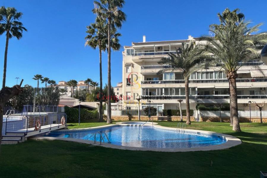 Verkauf - Apartment - Albir - Centro