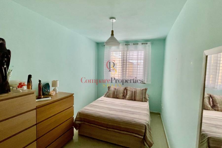 Sale - Apartment - Jalon Valley - Ciudad