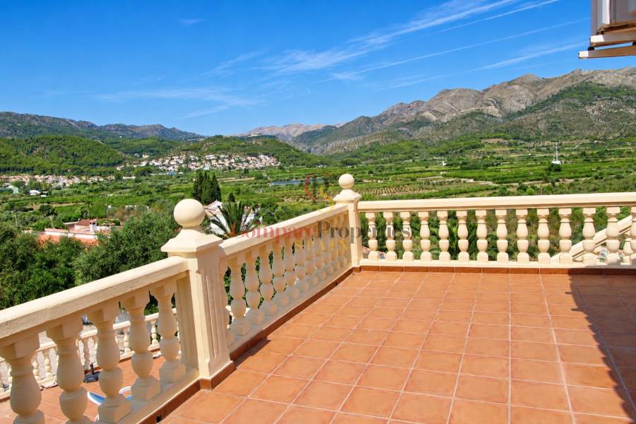 Verkoop - Villa - Orba Valley - Orba