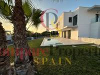 Nueva construcción  - Villa - Finestrat