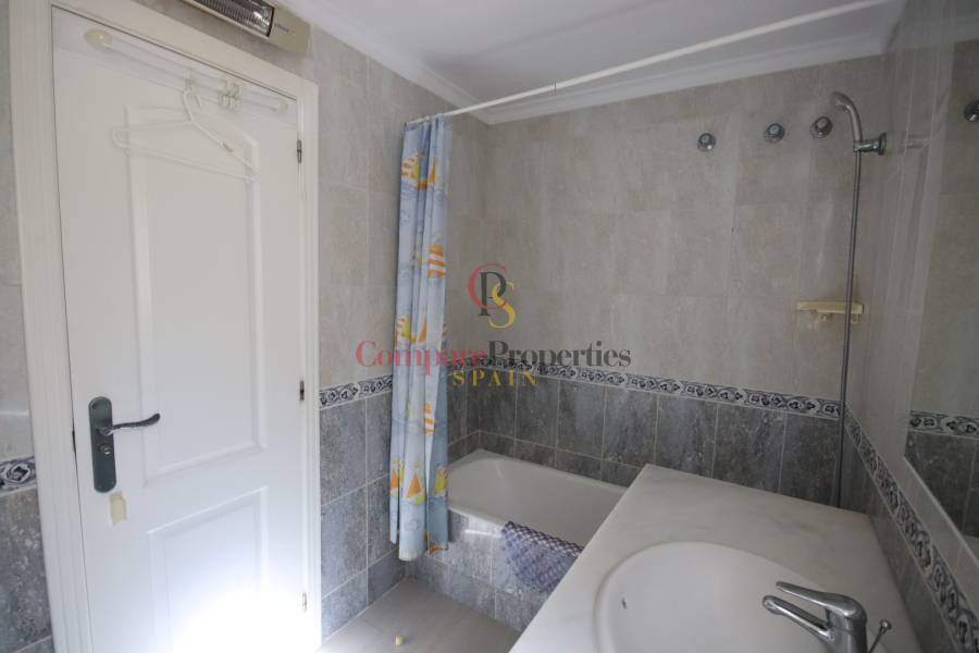 Sale - Apartment - Pedreguer - La Sella