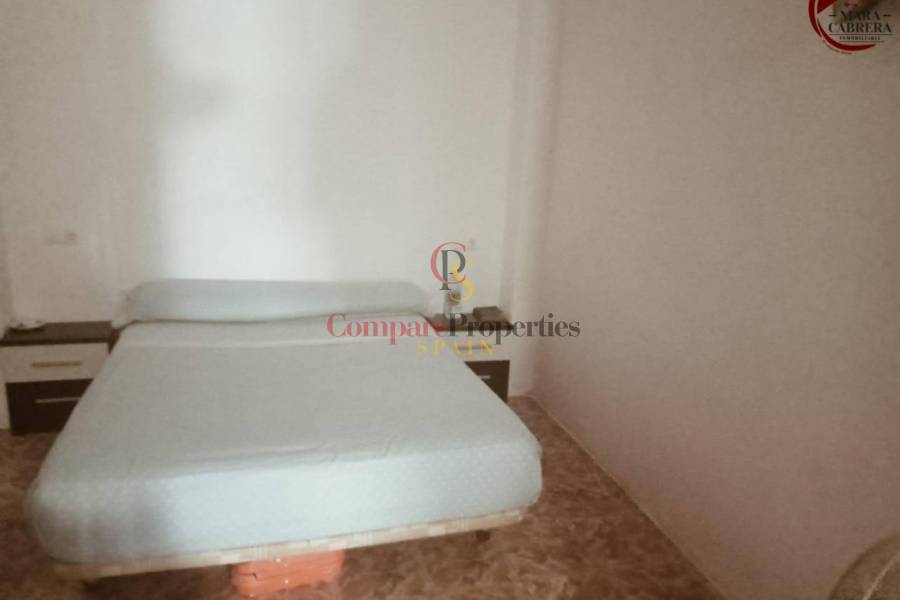 Sale - Apartment - Oliva - 