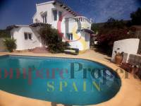 Sale - Villa - Moraira
