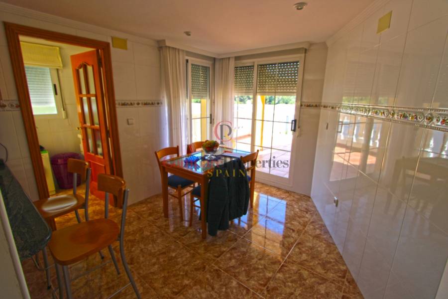 Verkoop - Villa - Orba Valley - Orba