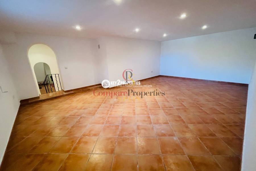 Sale - Villa - Jávea