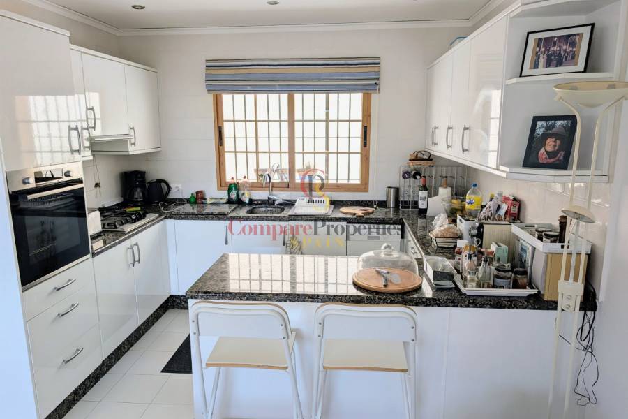 Sale - Semi-Detached Villa - Moraira - Benimeit