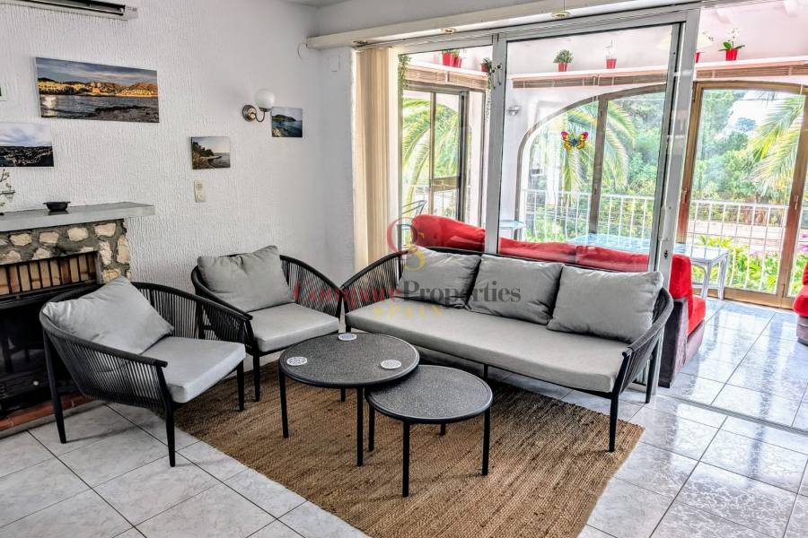 Sale - Semi-Detached Villa - Moraira - La sabatera