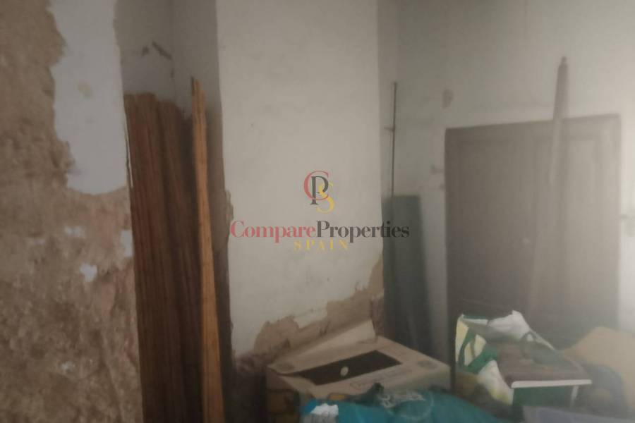 Sale - Apartment - Oliva - 