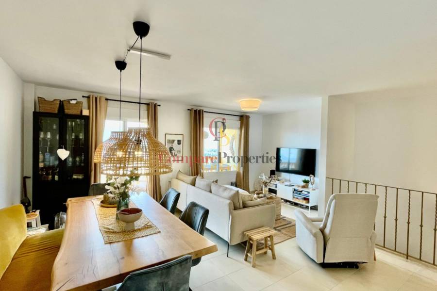 Sale - Townhouses - Jalon Valley - Urbanización