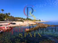 Sale - Villa - Dénia - Las Rotas