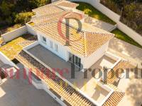 Verkauf - Villa - Jávea - Piver
