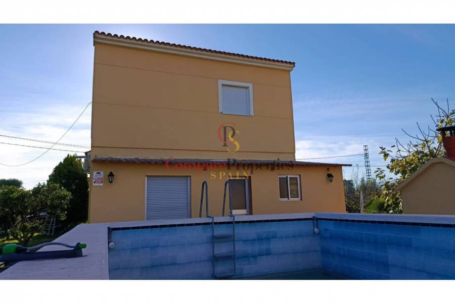 Sale - Apartment - Oliva - 