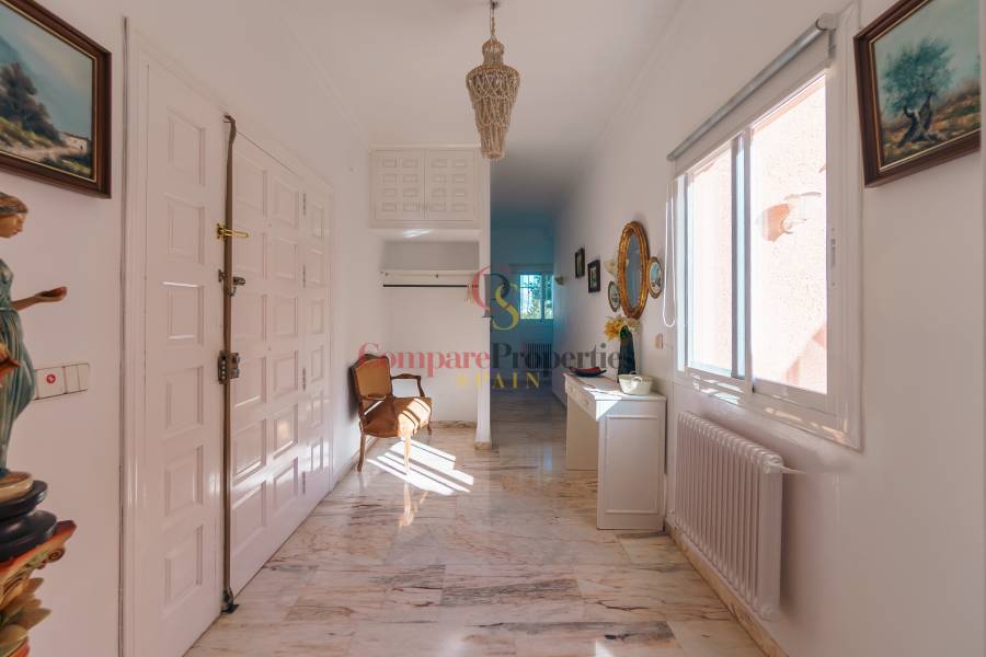 Venta - Villa - Albir