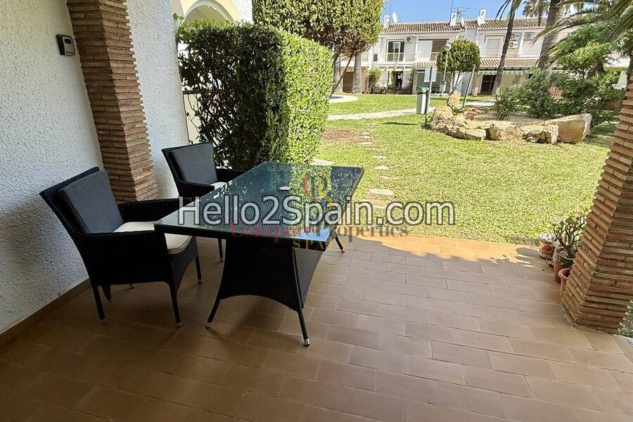 Sale - Townhouses - Dénia