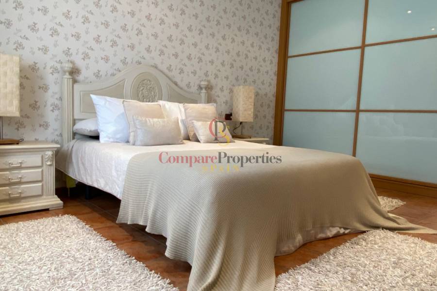 Sale - Villa - Orba Valley - Orba