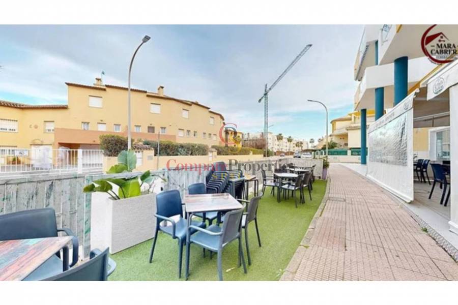 Venta - Apartment - Oliva - 