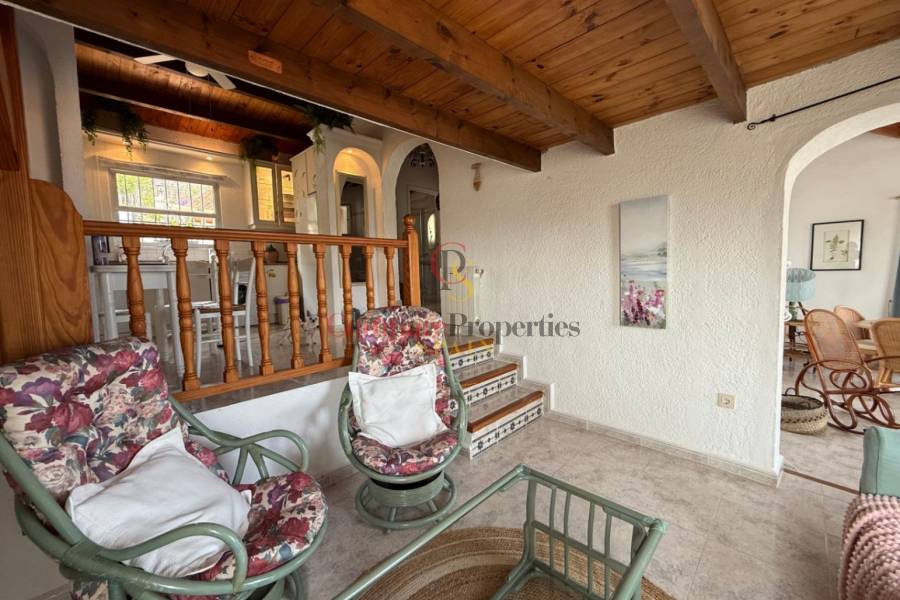 Sale - Villa - Dénia